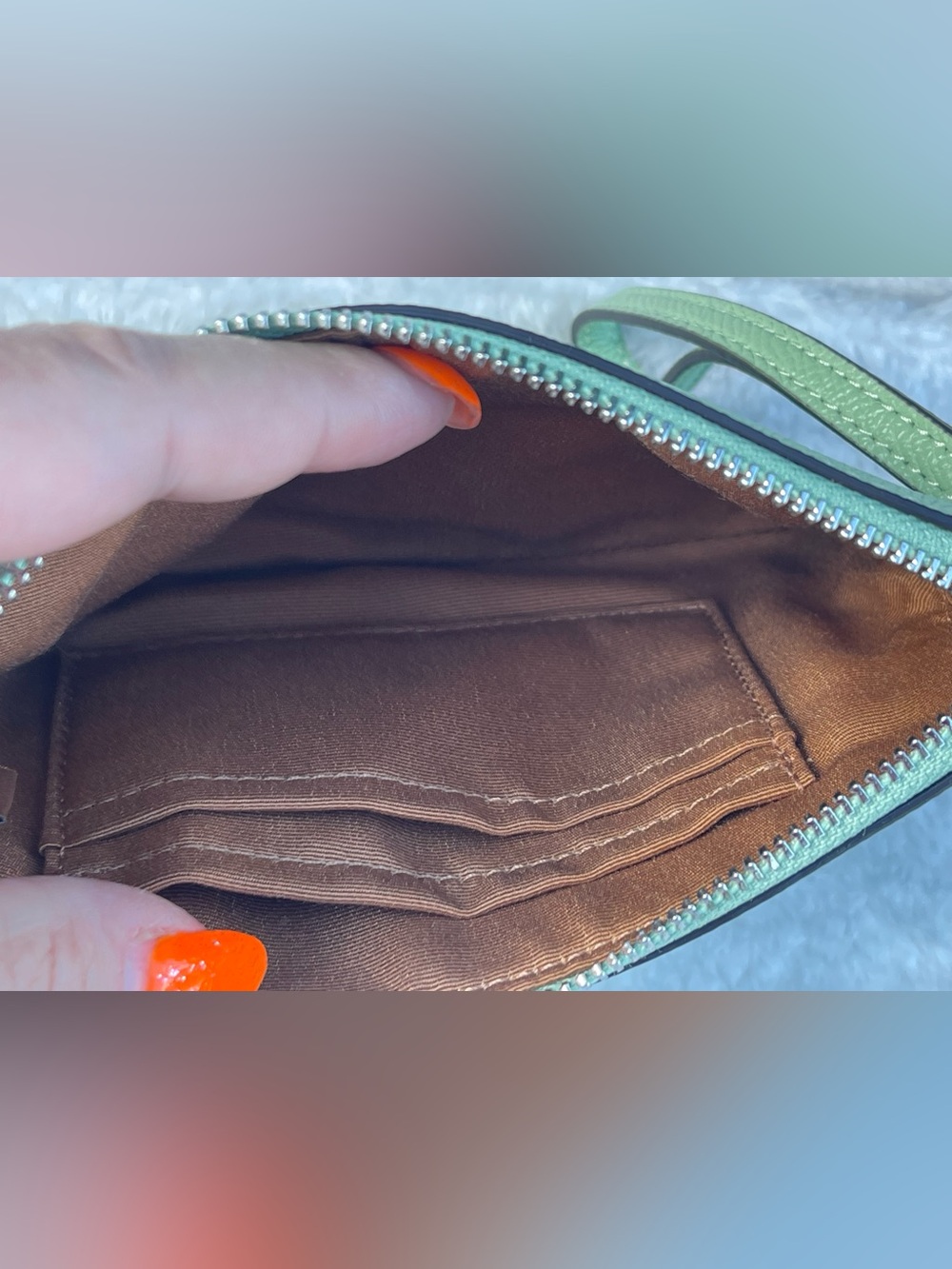 Coach Corner Zip Wristlet. - Picture 5 of 8